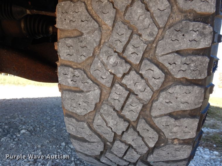 image for item DH2179 2010 Ford F150 XLT SuperCab pickup truck