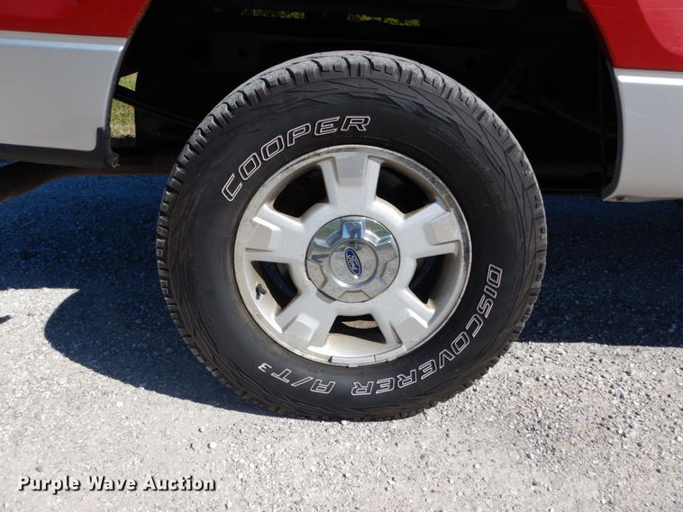 image for item DH2179 2010 Ford F150 XLT SuperCab pickup truck