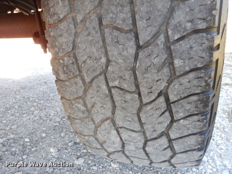 image for item DH2179 2010 Ford F150 XLT SuperCab pickup truck