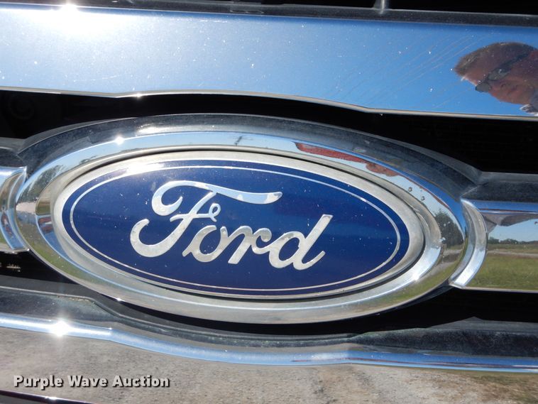 image for item DH2179 2010 Ford F150 XLT SuperCab pickup truck