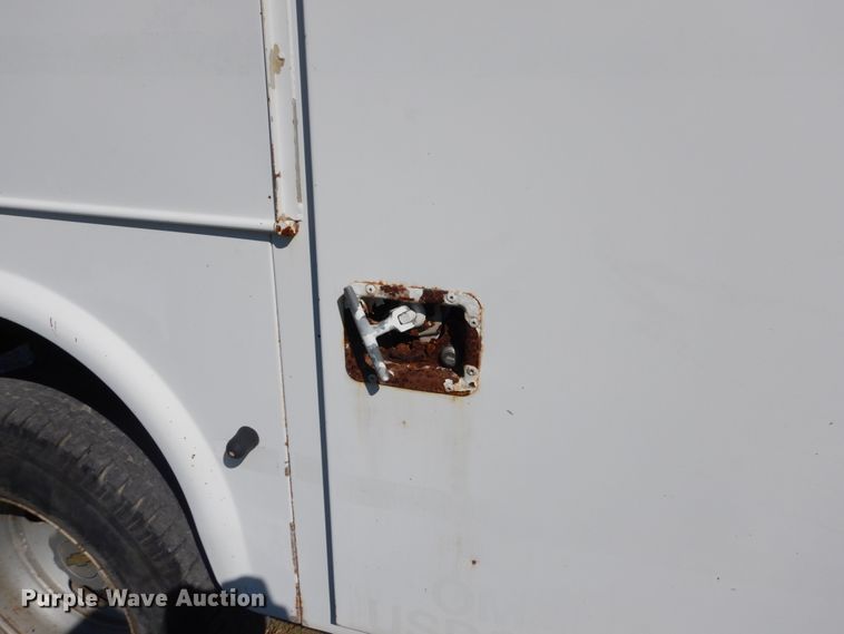 image for item DH2180 2003 Chevrolet Silverado 3500 Crew Cab utility bed pickup truck