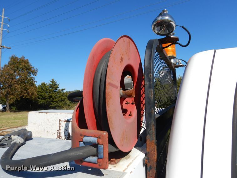 image for item DH2180 2003 Chevrolet Silverado 3500 Crew Cab utility bed pickup truck