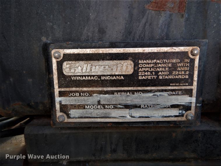 image for item DH2187 1999 Mack DM690S roll off container truck