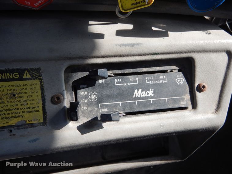 image for item DH2187 1999 Mack DM690S roll off container truck