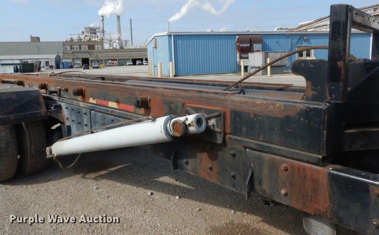 image for item DH2188 1999 Mack RD688S roll off container truck