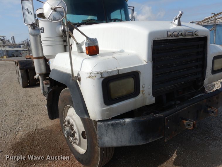 image for item DH2188 1999 Mack RD688S roll off container truck