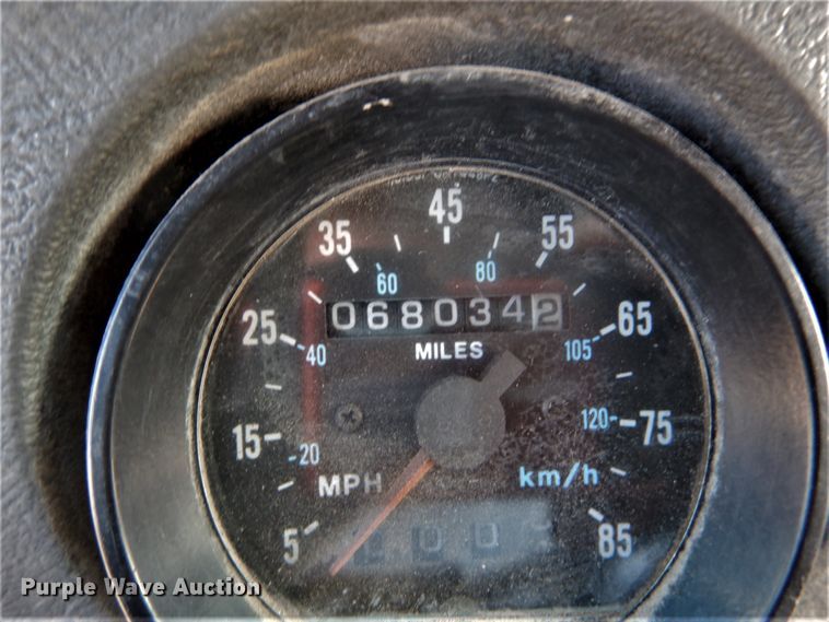 image for item DH2188 1999 Mack RD688S roll off container truck