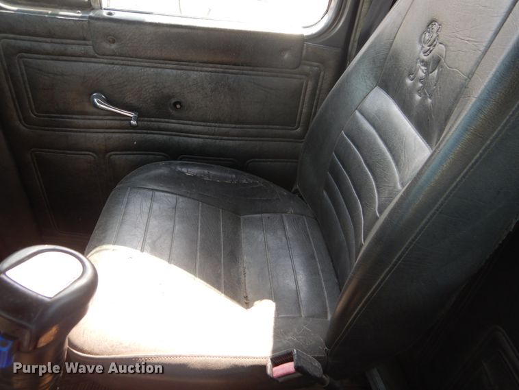 image for item DH2188 1999 Mack RD688S roll off container truck