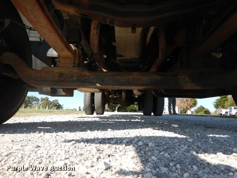 image for item DH2203 2004 GMC C6500 chipper truck