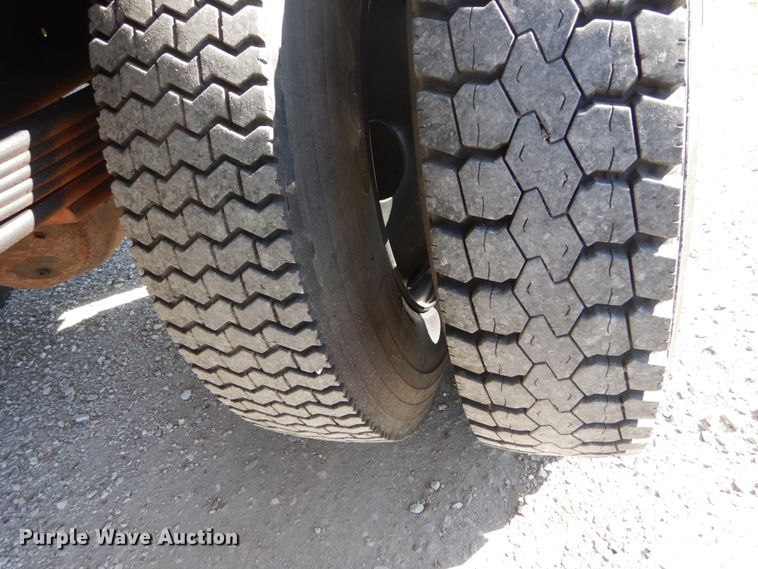 image for item DH2203 2004 GMC C6500 chipper truck