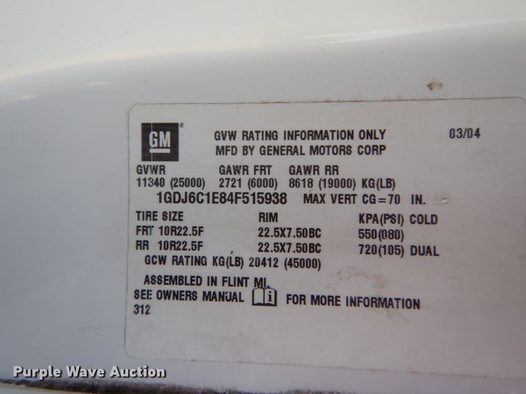 image for item DH2203 2004 GMC C6500 chipper truck