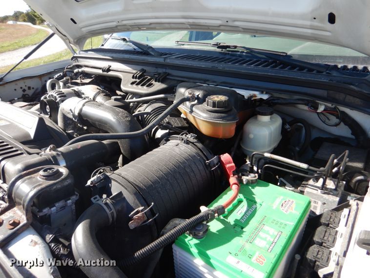 image for item DH2204 2006 Ford F250 Super Duty XL pickup truck