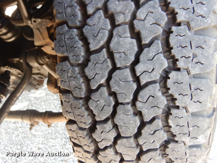 image for item DH2204 2006 Ford F250 Super Duty XL pickup truck