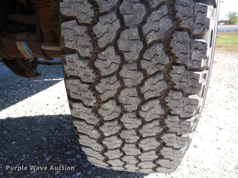 image for item DH2204 2006 Ford F250 Super Duty XL pickup truck