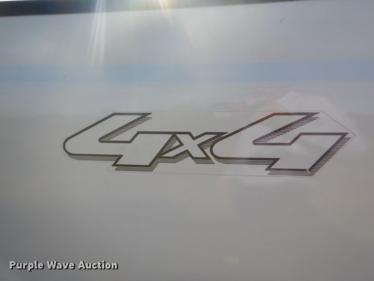 image for item DH2204 2006 Ford F250 Super Duty XL pickup truck