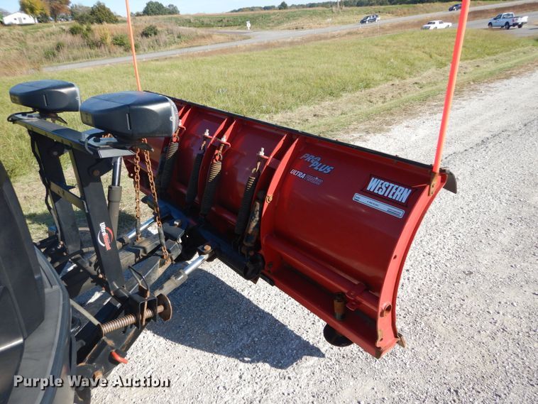 image for item DH2205 2009 Ford F350 Super Duty XL pickup truck