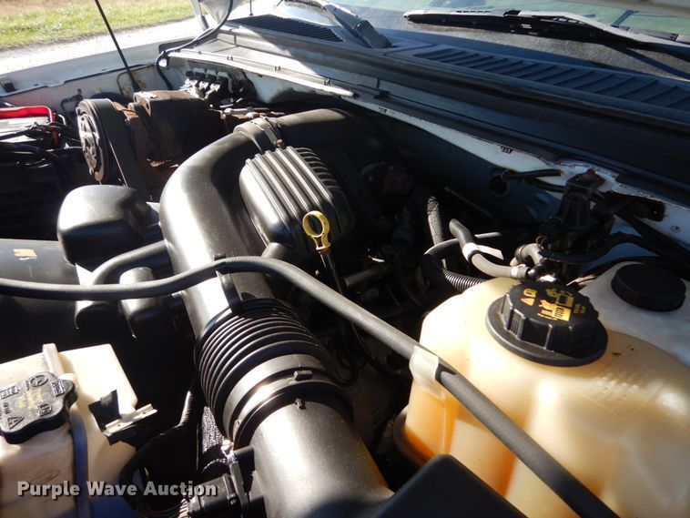 image for item DH2205 2009 Ford F350 Super Duty XL pickup truck