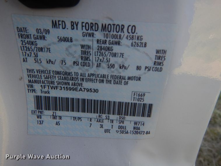 image for item DH2205 2009 Ford F350 Super Duty XL pickup truck