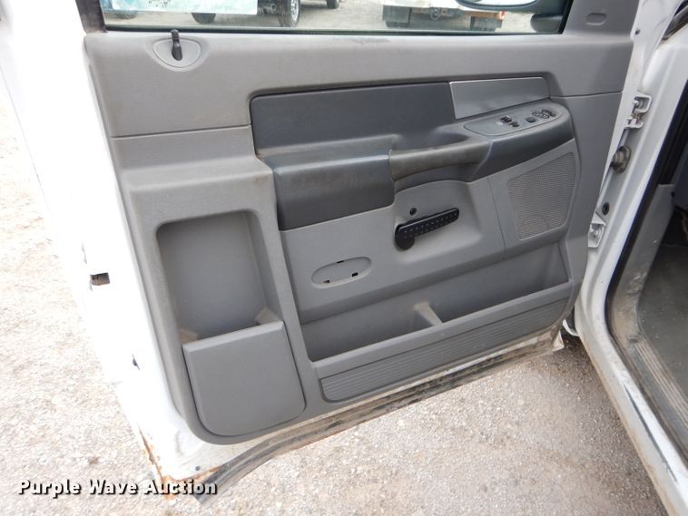 image for item DH2570 2008 Dodge Ram 1500 pickup truck