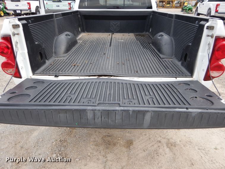 image for item DH2570 2008 Dodge Ram 1500 pickup truck