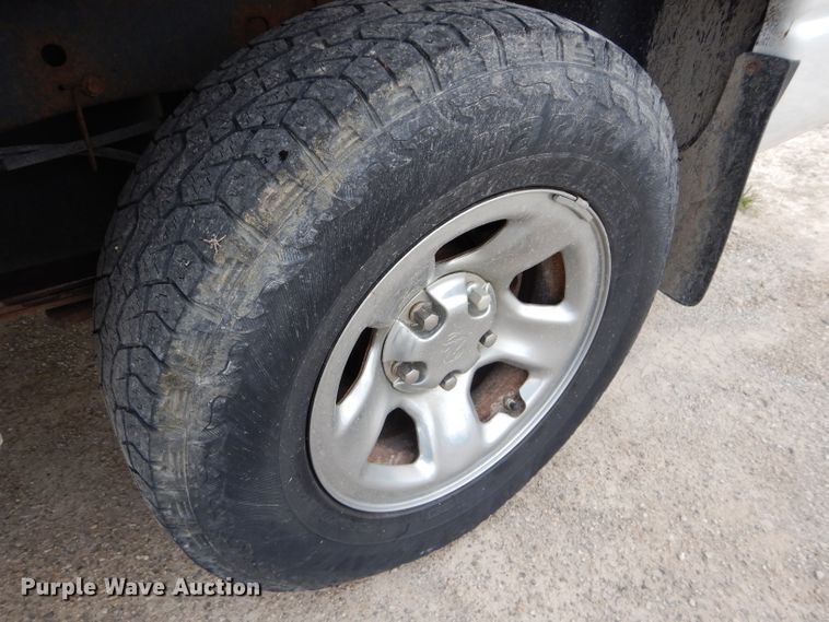 image for item DH2570 2008 Dodge Ram 1500 pickup truck