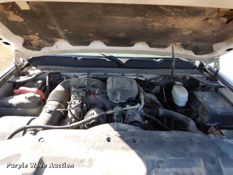 image for item DH2619 2007 Chevrolet Silverado 3500HD flatbed pickup truck