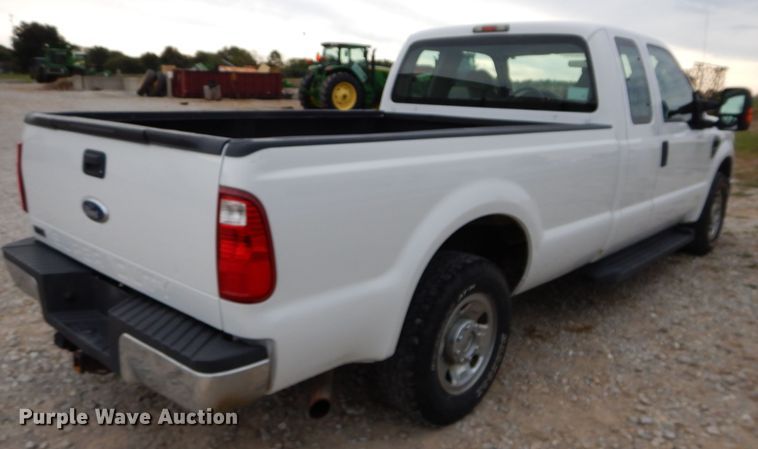 image for item DH2621 2008 Ford F250 Super Duty SuperCab pickup truck
