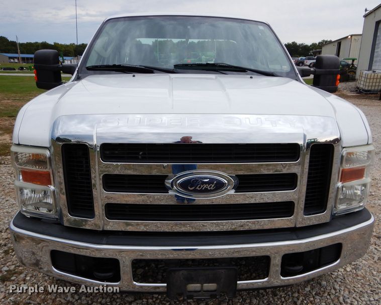 image for item DH2621 2008 Ford F250 Super Duty SuperCab pickup truck