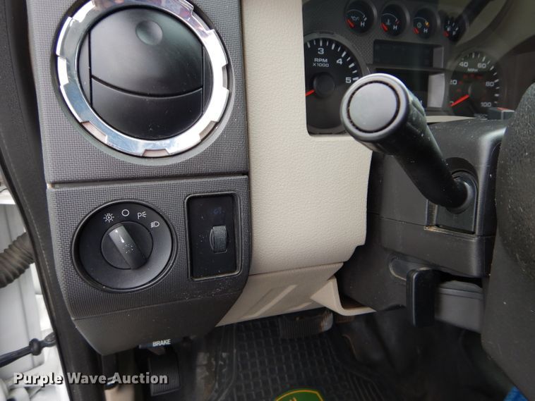 image for item DH2621 2008 Ford F250 Super Duty SuperCab pickup truck