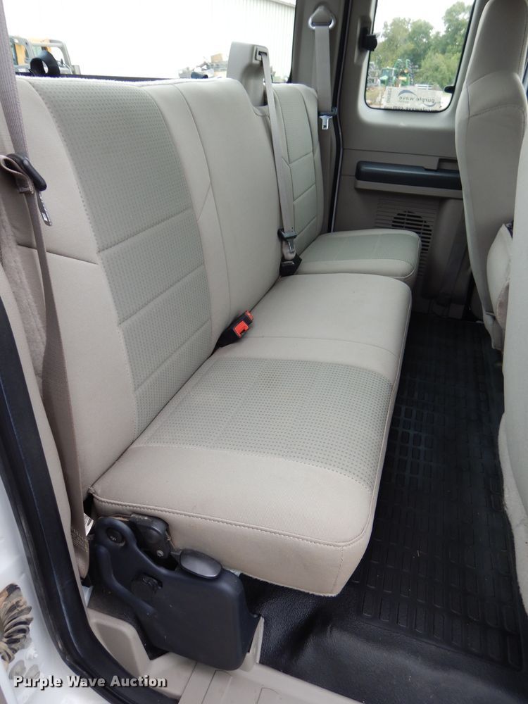 image for item DH2621 2008 Ford F250 Super Duty SuperCab pickup truck