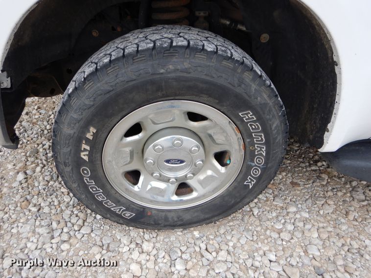 image for item DH2621 2008 Ford F250 Super Duty SuperCab pickup truck