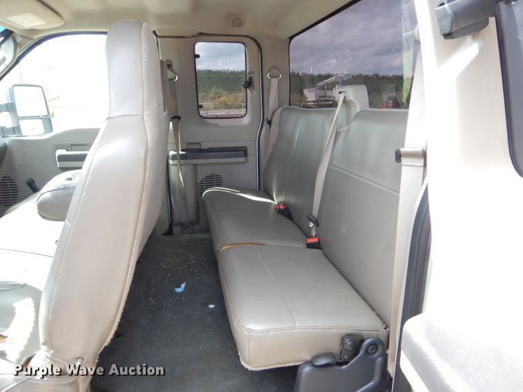 image for item DH3593 2008 Ford F250 Super Duty SuperCab pickup truck