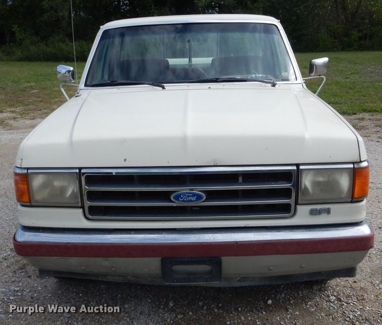 image for item DH6183 1991 Ford F150 pickup truck