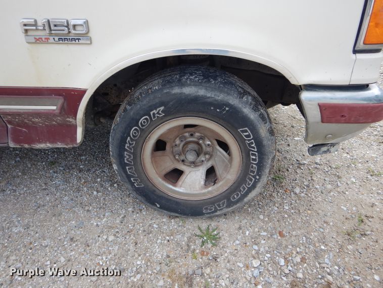 image for item DH6183 1991 Ford F150 pickup truck