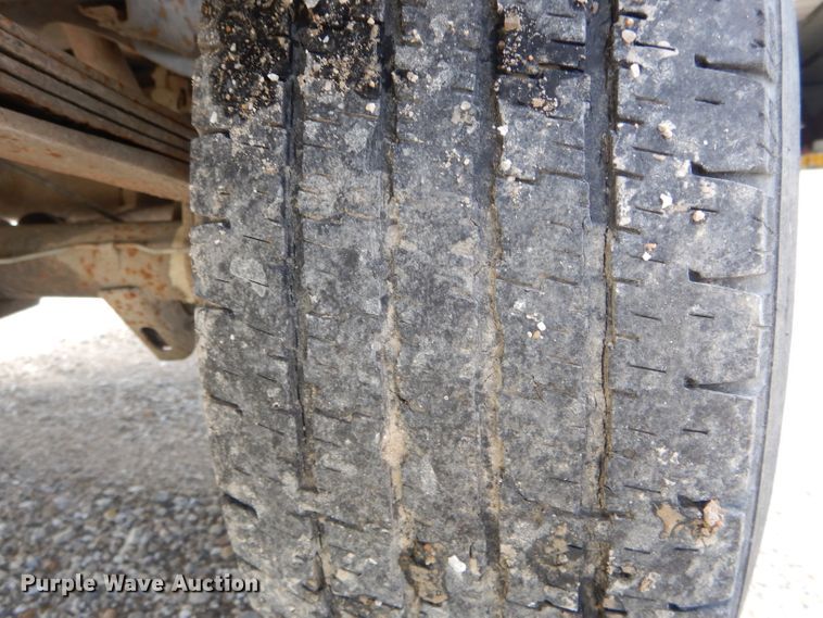 image for item DH6183 1991 Ford F150 pickup truck