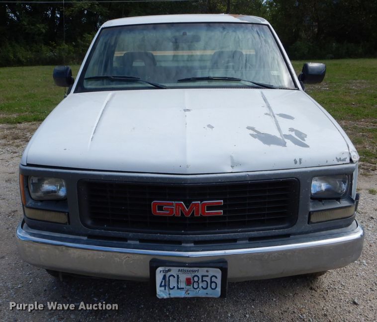 image for item DH6185 1994 GMC Sierra 1500 SL pickup truck