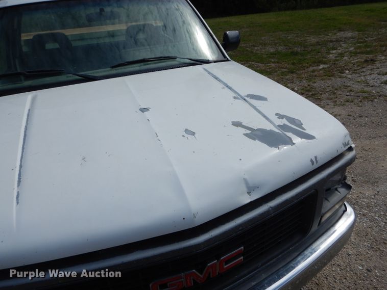 image for item DH6185 1994 GMC Sierra 1500 SL pickup truck