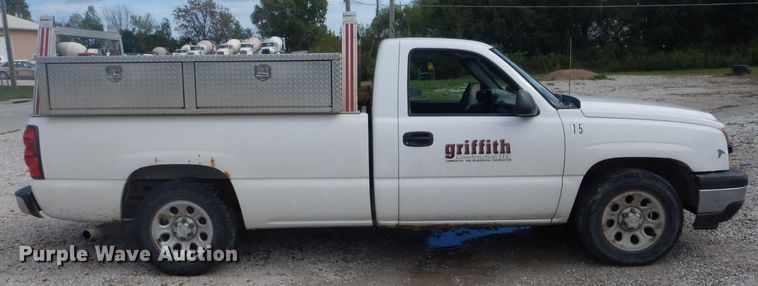 image for item DH6188 2006 Chevrolet Silverado 1500 pickup truck