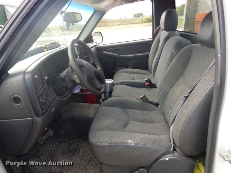 image for item DH6188 2006 Chevrolet Silverado 1500 pickup truck