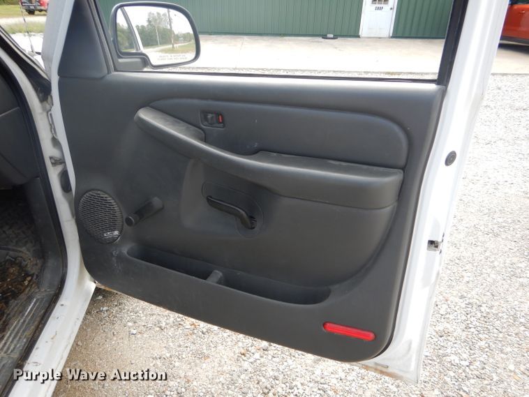 image for item DH6188 2006 Chevrolet Silverado 1500 pickup truck