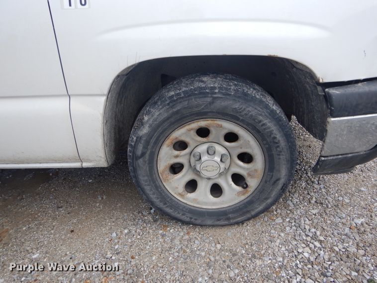 image for item DH6188 2006 Chevrolet Silverado 1500 pickup truck