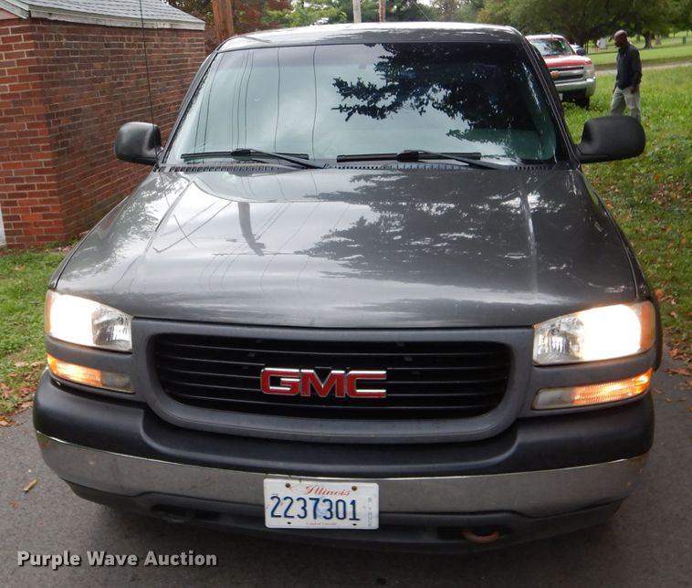 image for item DH6228 2000 GMC Sierra 1500 SL pickup truck