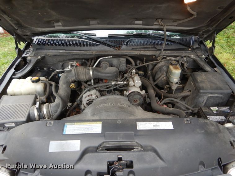 image for item DH6228 2000 GMC Sierra 1500 SL pickup truck