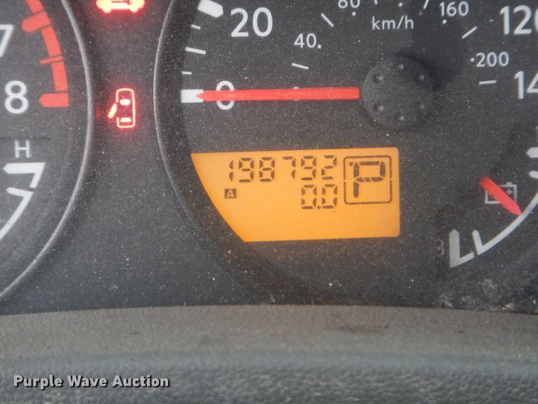 image for item DH6230 2007 Nissan Frontier SE Crew Cab pickup truck