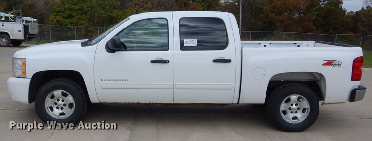 image for item DH6242 2011 Chevrolet Silverado 1500 LT Crew Cab pickup truck