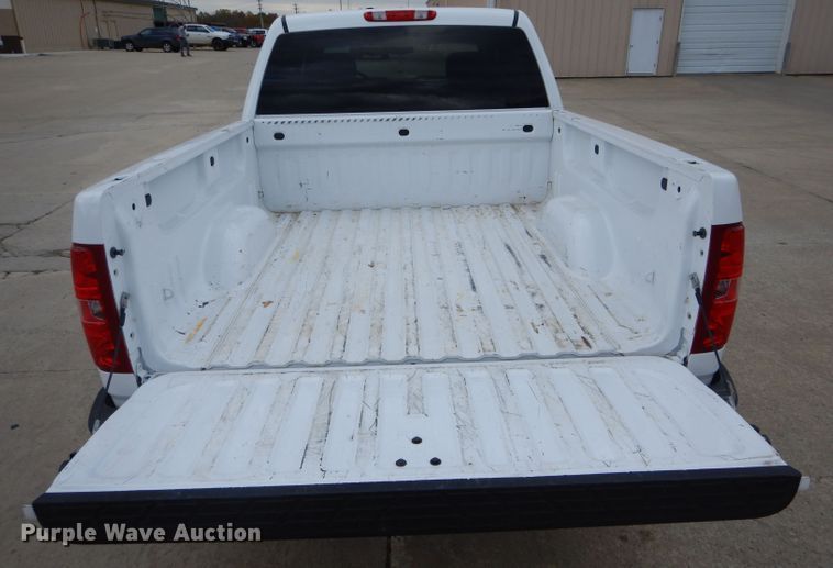 image for item DH6242 2011 Chevrolet Silverado 1500 LT Crew Cab pickup truck