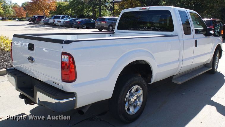 image for item DI0708 2014 Ford F250 Super Duty SuperCab pickup truck