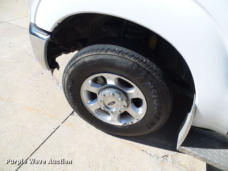 image for item DI0708 2014 Ford F250 Super Duty SuperCab pickup truck