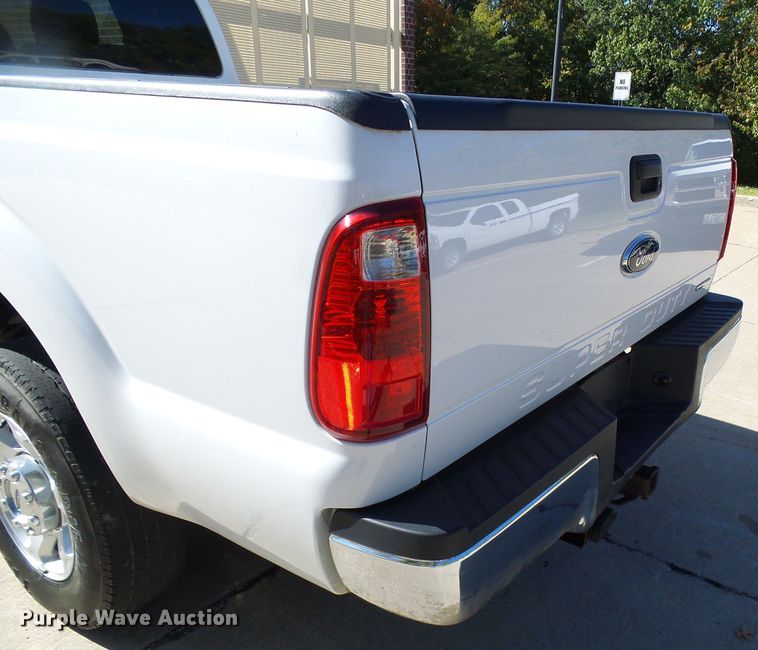 image for item DI0708 2014 Ford F250 Super Duty SuperCab pickup truck