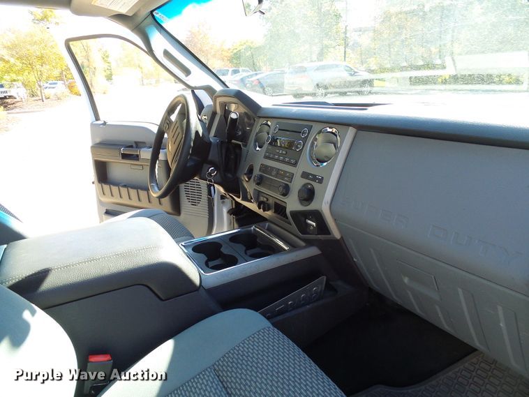 image for item DI0708 2014 Ford F250 Super Duty SuperCab pickup truck